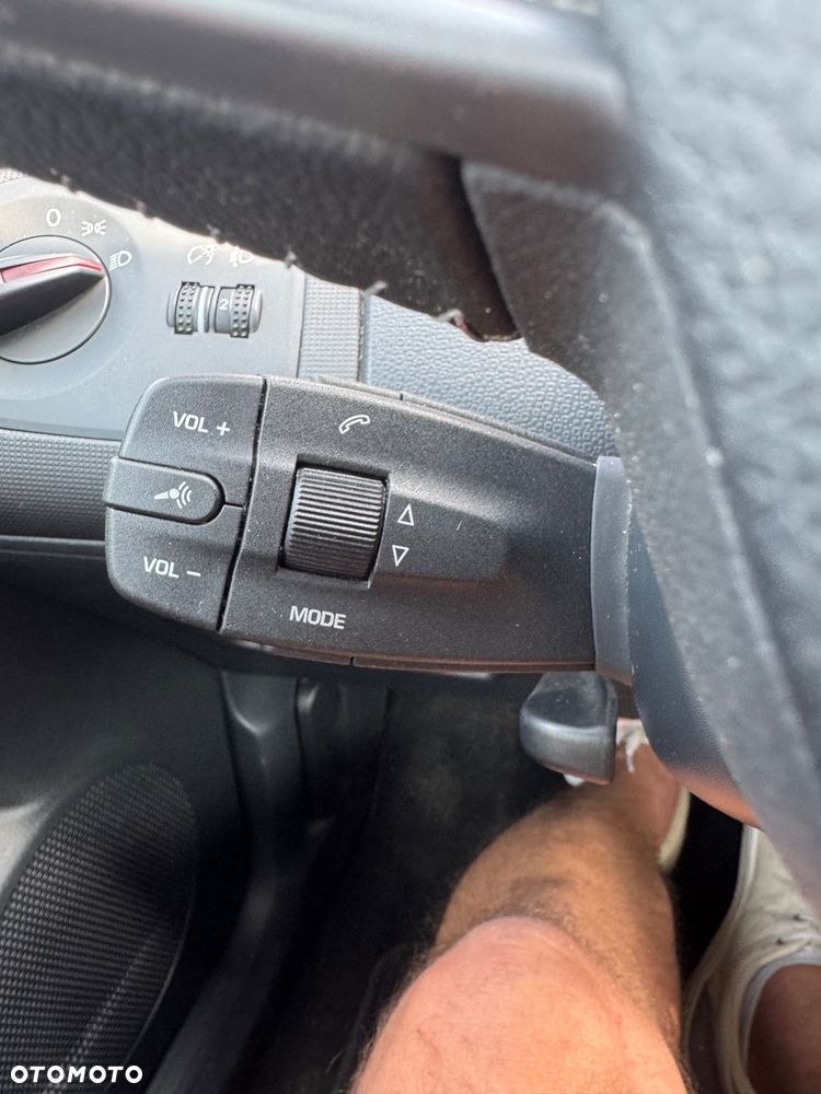 Seat Ibiza 1.4 16V Comfort Edition - 18