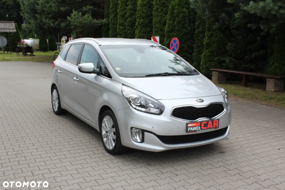 Kia Carens 1.7 CRDi 115 Dream-Team Edition - 9