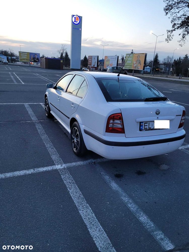Skoda Octavia - 2