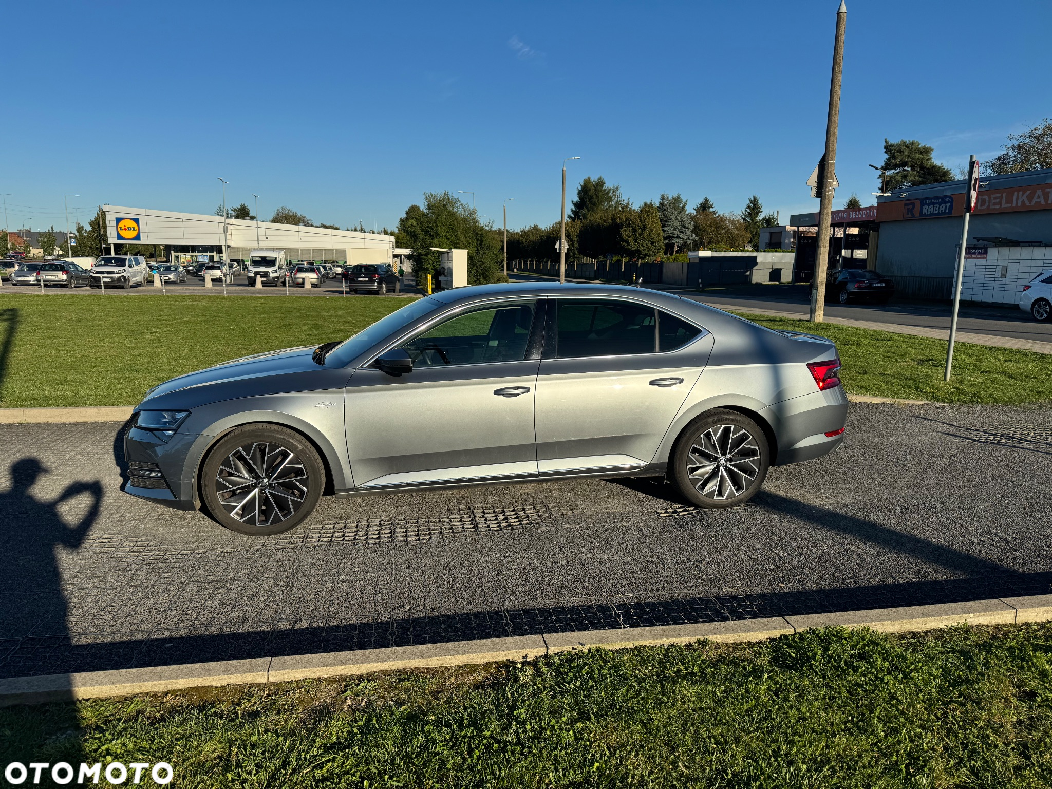 Skoda Superb 2.0 TDI SCR 4x4 L&K DSG - 2