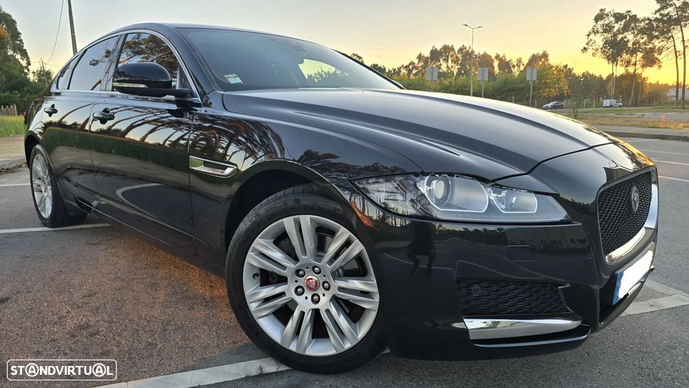 Jaguar XF 2.0 D Prestige Aut. - 16