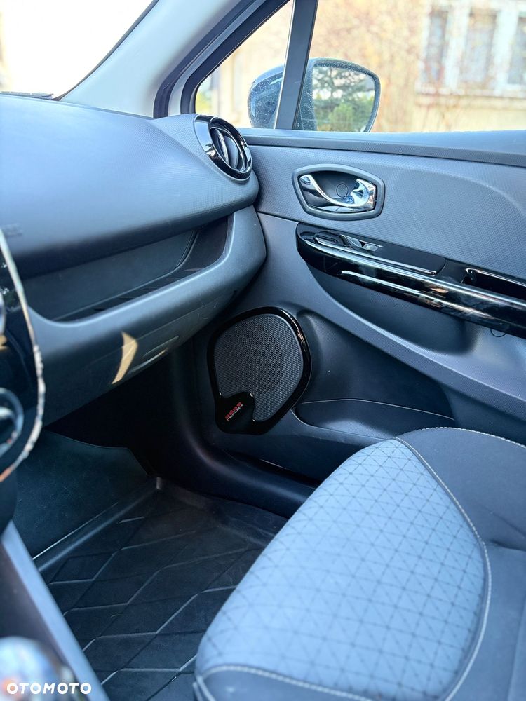 Renault Clio - 29