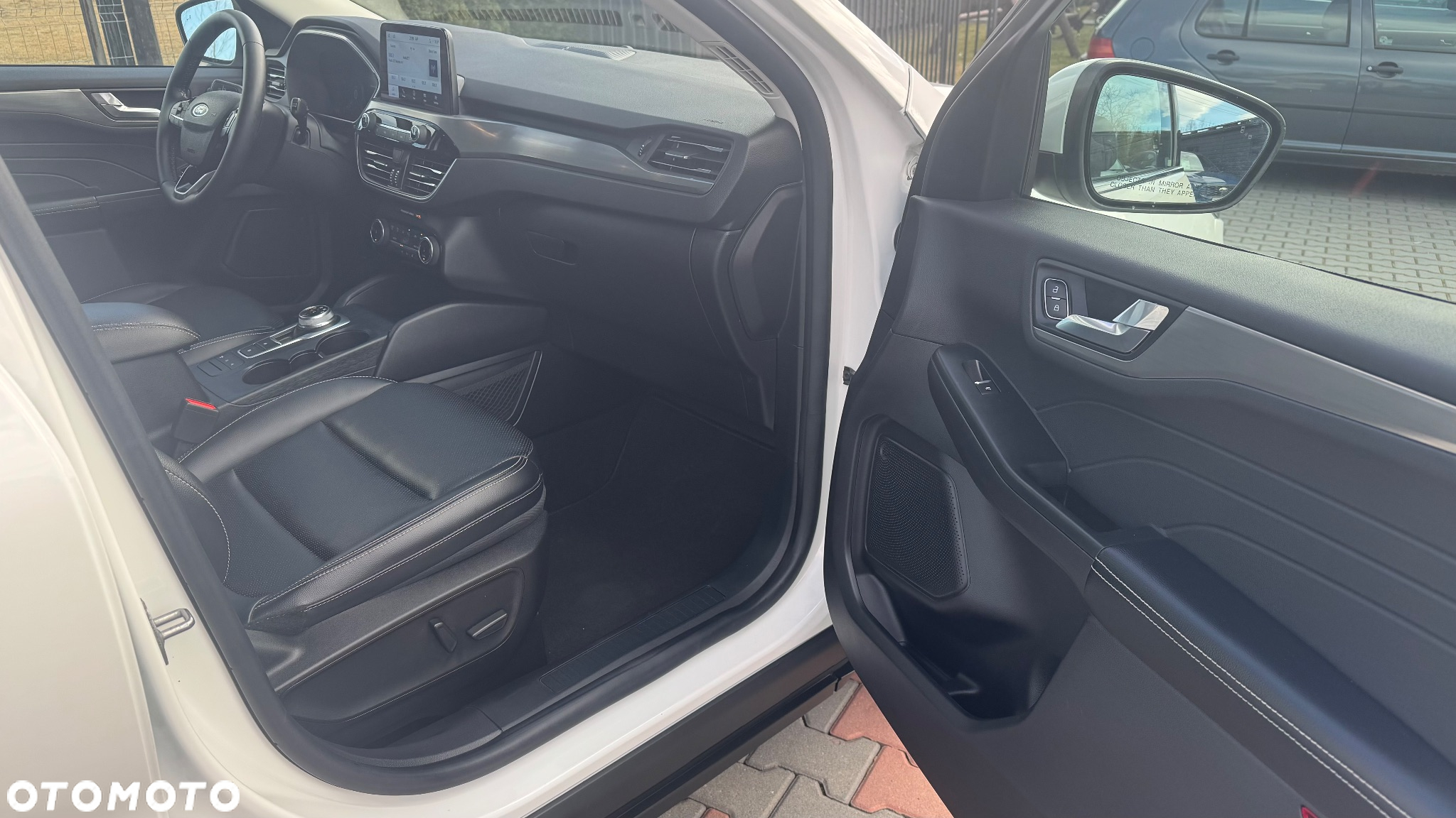 Ford Escape 2.0 EcoBoost AWD Titanium - 15