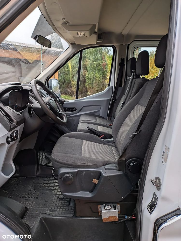 Ford TRANSIT - 11