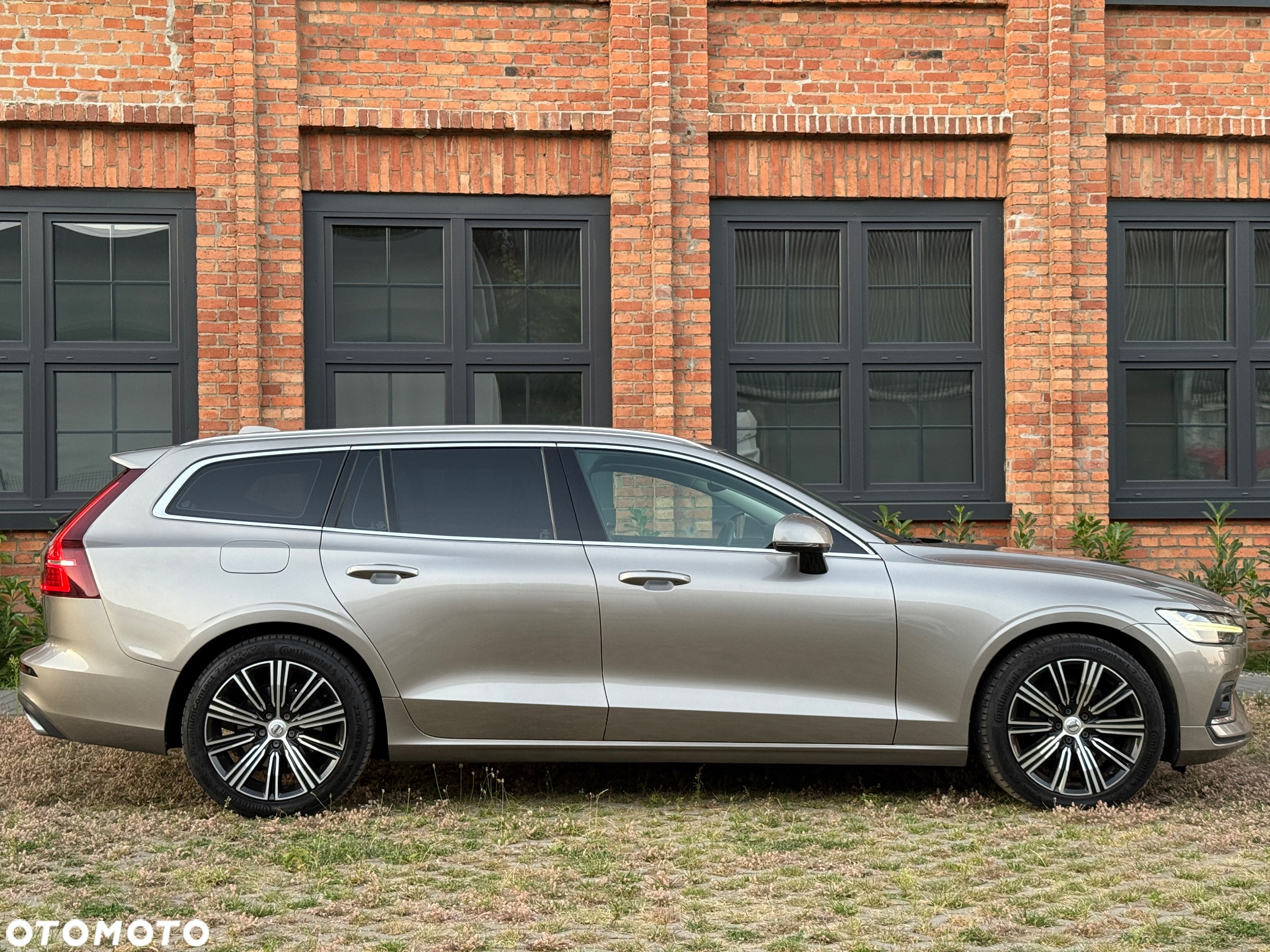 Volvo V60 D4 Geartronic Inscription - 12