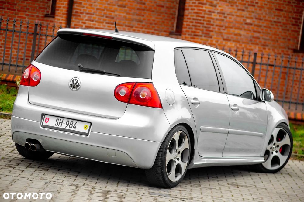 Volkswagen Golf 2.0 GTI - 3