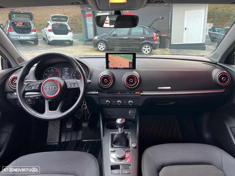 Audi A3 Limousine 1.6 TDI - 15