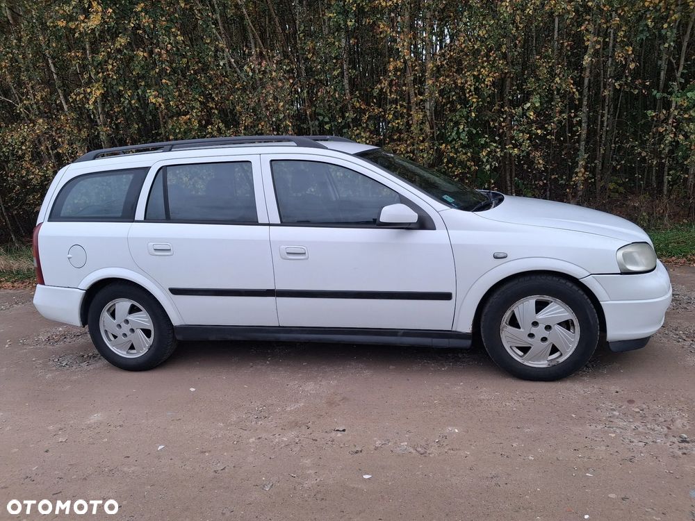 Opel Astra - 3