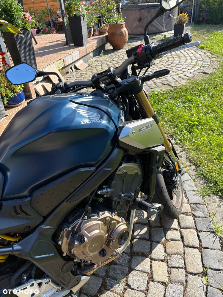 Honda CB - 9