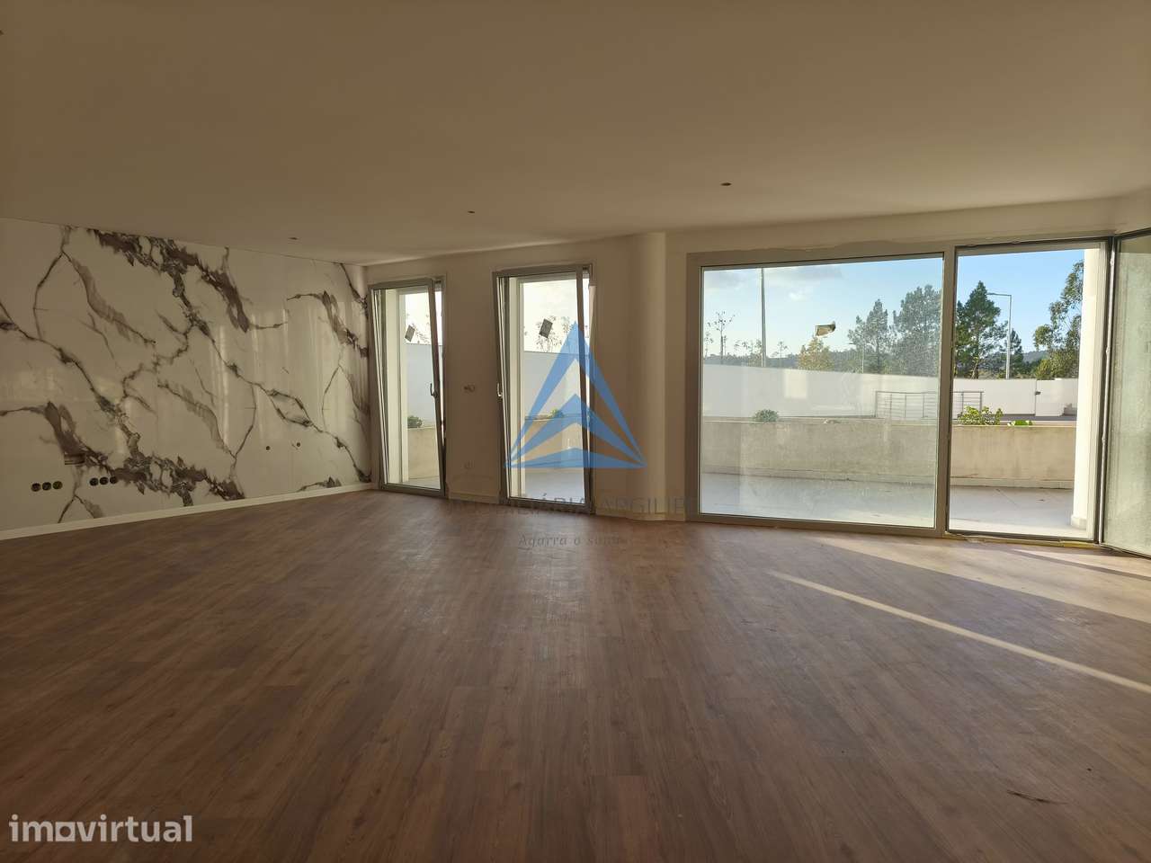 Apartamento T3 Duplex- Condomínio Fechado - Grande imagem: 2/41