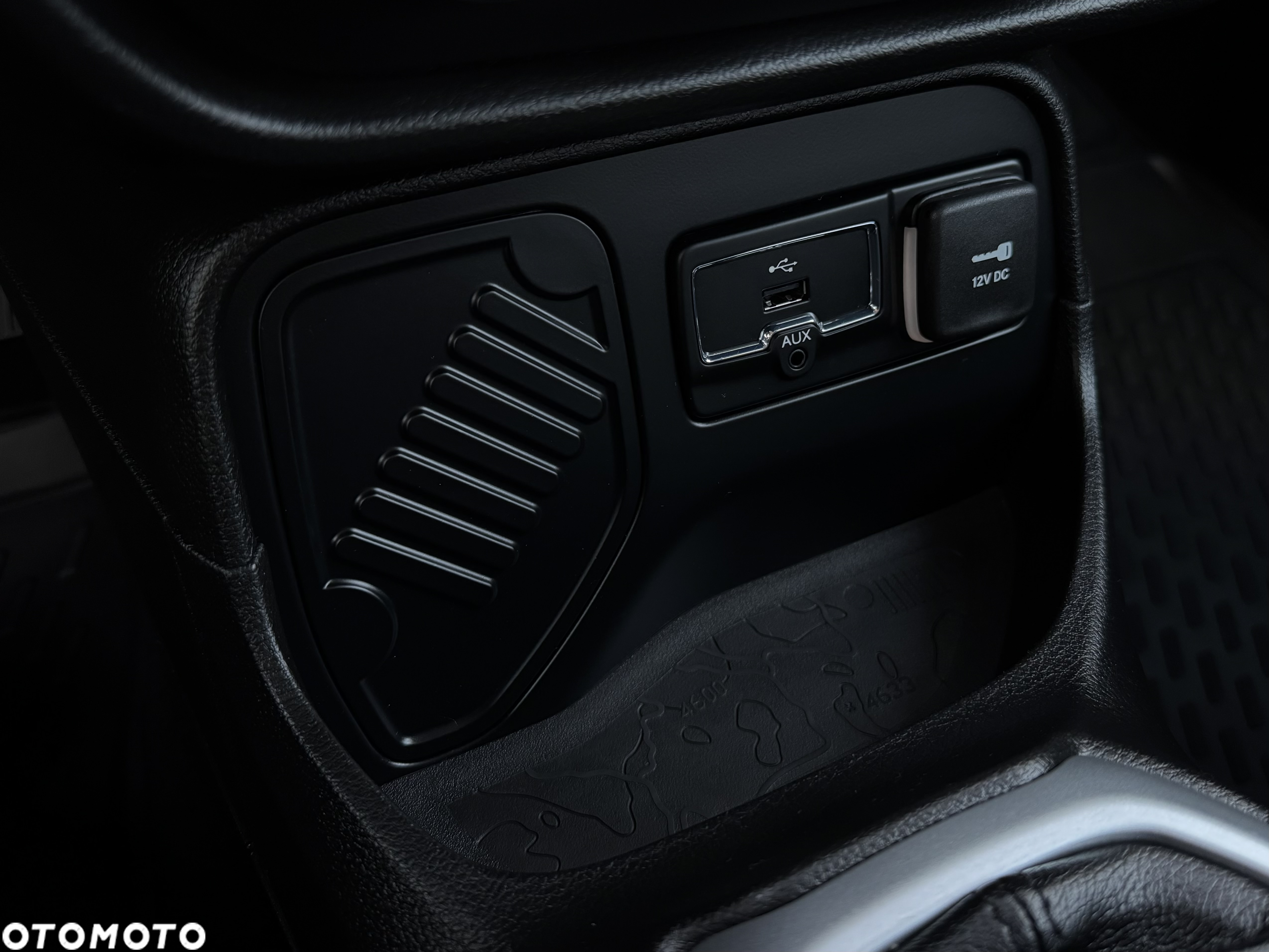 Jeep Renegade 1.6 E-TorQ Longitude FWD - 18