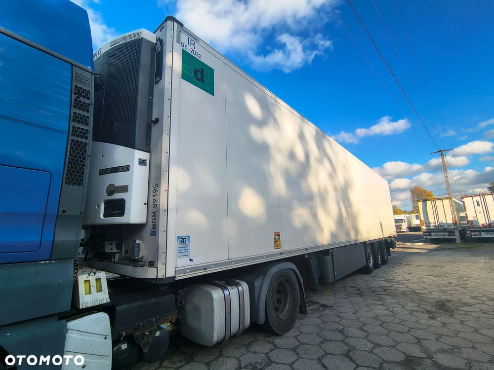 Schmitz Cargobull sko24 - 9