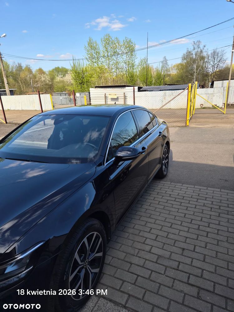 Volkswagen Passat 1.5 TSI EVO Business DSG - 2