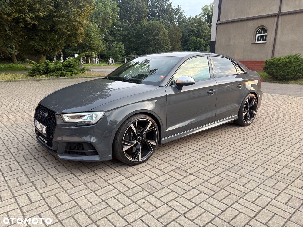 Audi S3 S tronic - 1