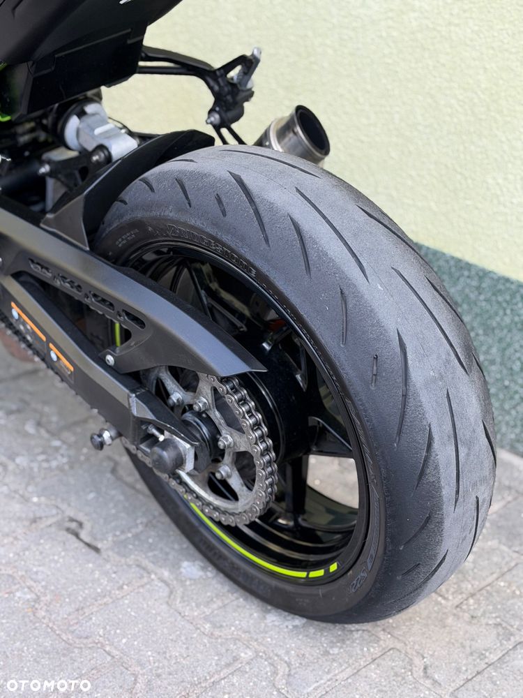 Kawasaki Z 900 - 23
