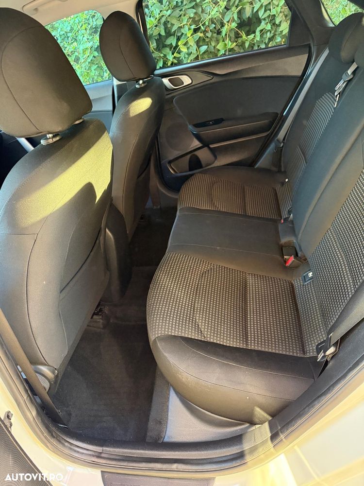 Kia Ceed 1.4 T-GDI Star - 12