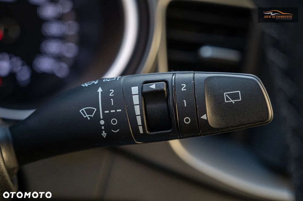 Kia Ceed 1.6 CRDi mHEV S - 22