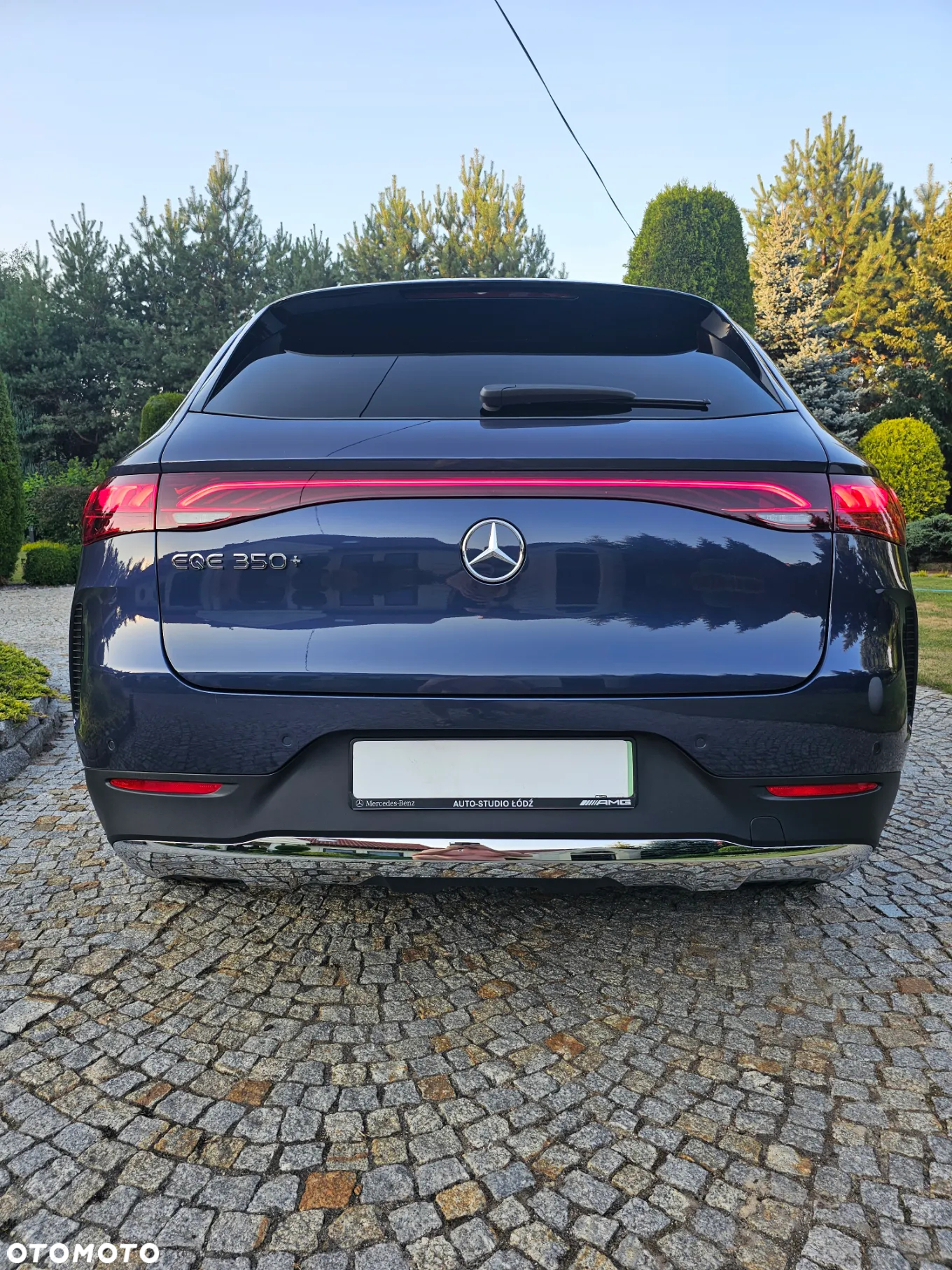 Mercedes-Benz EQE 350+ 90.5kWh Electric Art - 3