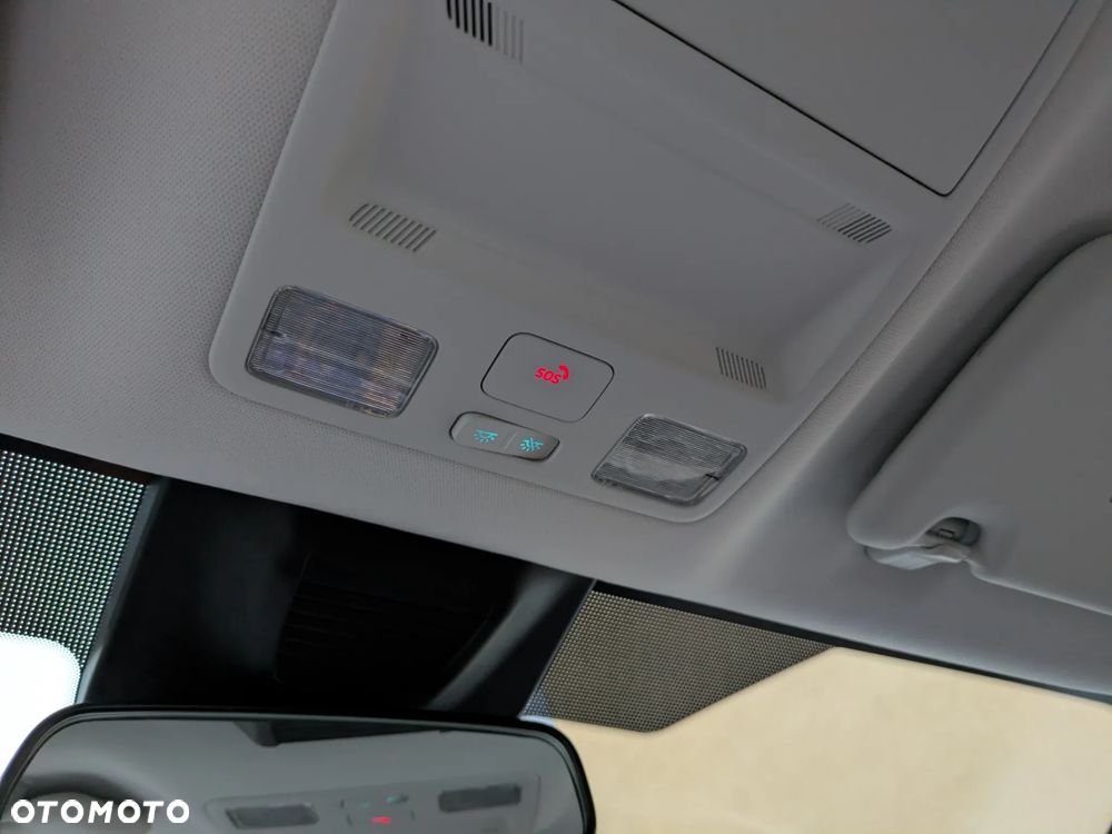 Ford Focus 1.5 EcoBlue Start-Stopp-System COOL&CONNECT DESIGN - 40