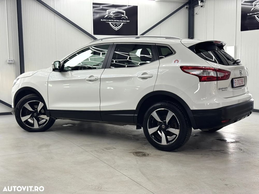 Nissan Qashqai 1.6 DCI Xtronic TEKNA - 15