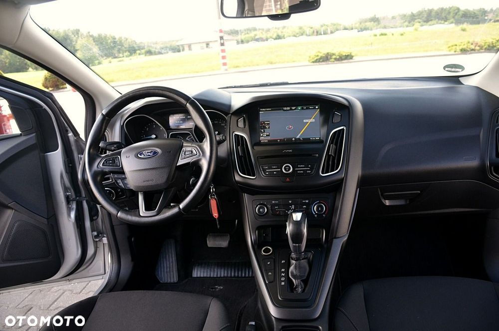 Ford Focus - 17