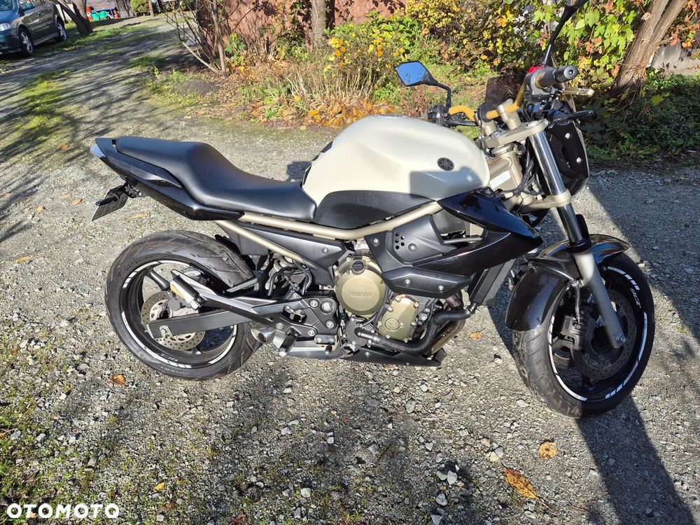 Yamaha XJ - 3