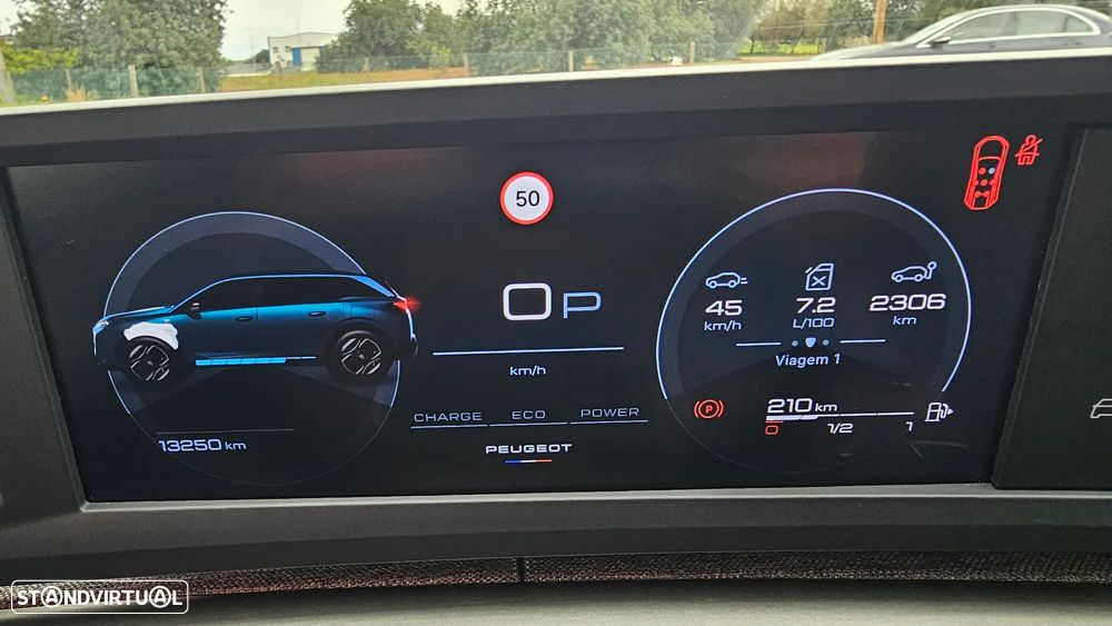 Peugeot 5008 1.2 Hybrid Allure e-DCS6 - 11