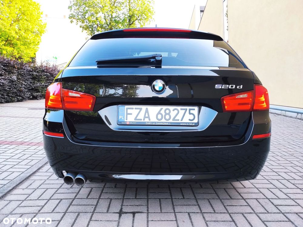 BMW Seria 5 520d - 10