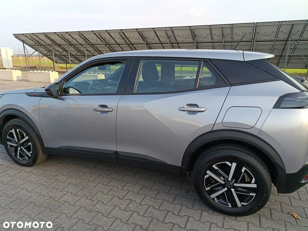 Peugeot 2008 - 11
