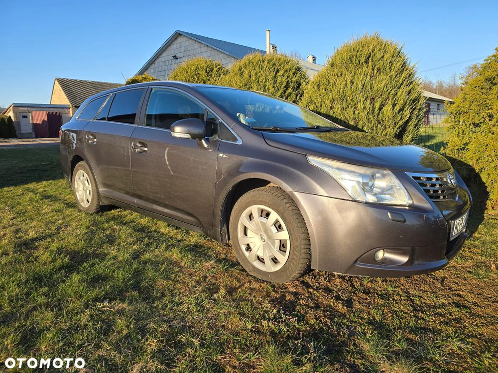 Toyota Avensis 2.0 D-4D Luna - 3