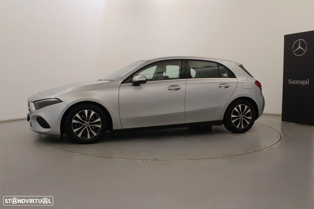 Mercedes-Benz A 200 Standard - 13