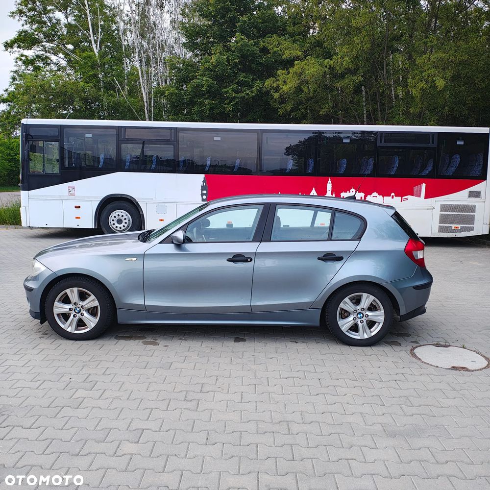 BMW Seria 1 116i - 6