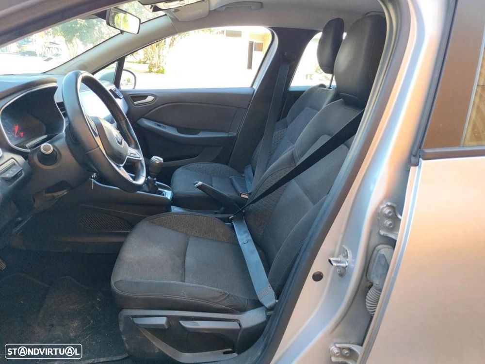 Renault Clio 1.5 Blue dCi Intens - 6