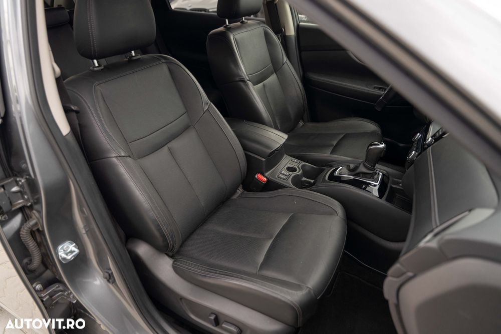 Nissan X-Trail 1.6 dCi Xtronic Tekna - 17