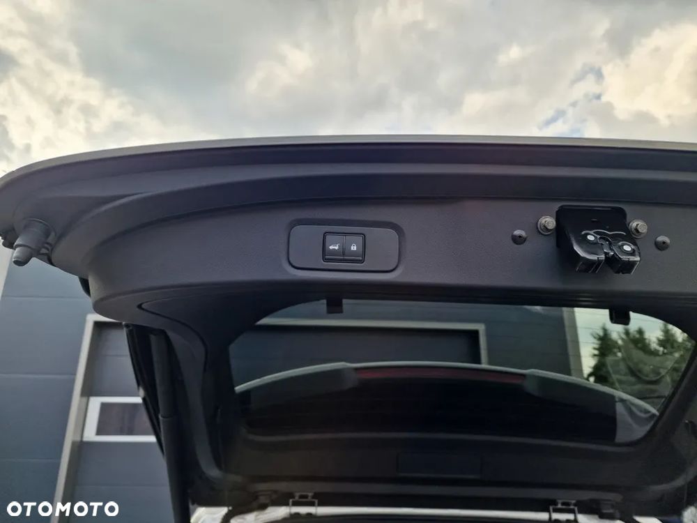 Nissan Qashqai 1.3 DIG-T MHEV Xtronic Tekna - 14