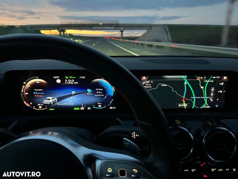 Mercedes-Benz CLA - 6