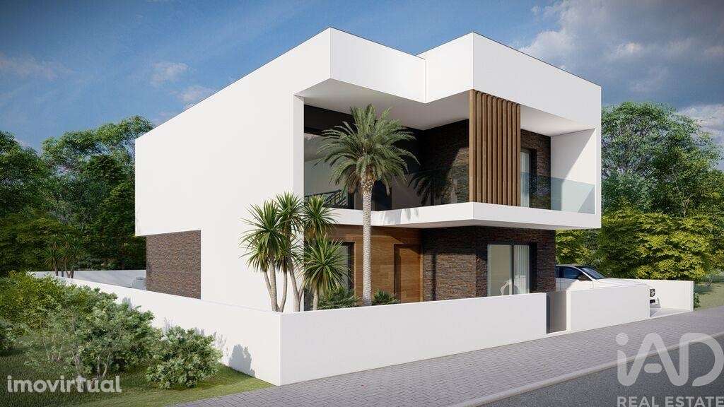 Casa / Villa T4 em Fernão Ferro de 180,00 m2 - Grande imagem: 4/7