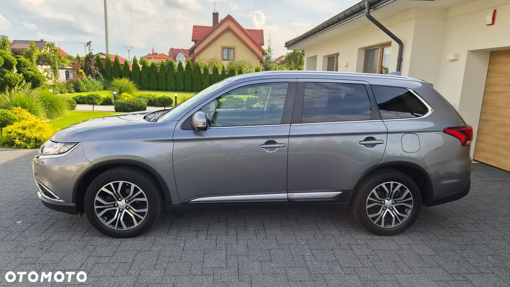 Mitsubishi Outlander 2.0 2WD CVT Edition+ - 2