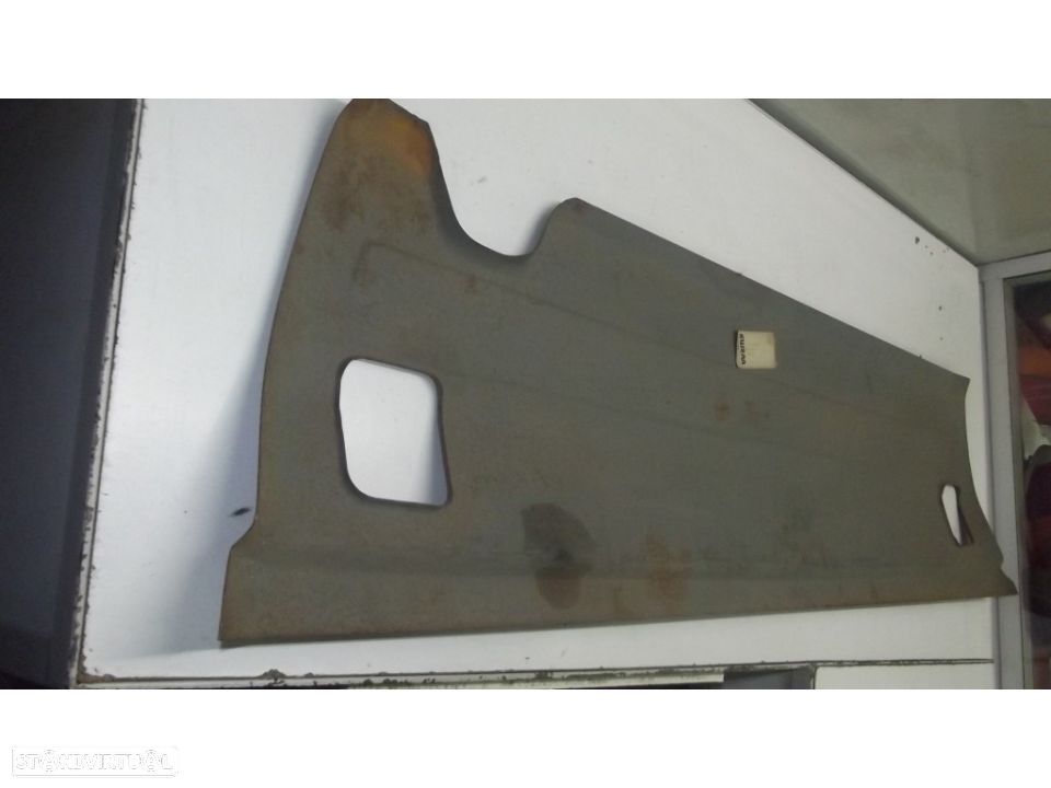 Fiat 127 traseira nova - 3