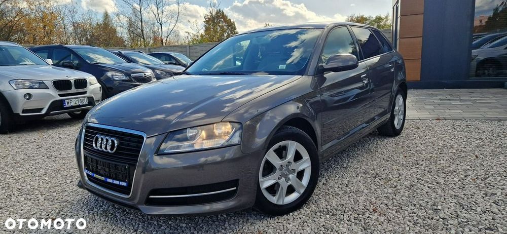 Audi A3 Sportback - 4