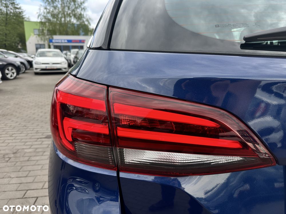 Opel Astra Sports Tourer 1.2 Turbo Business Edition - 8