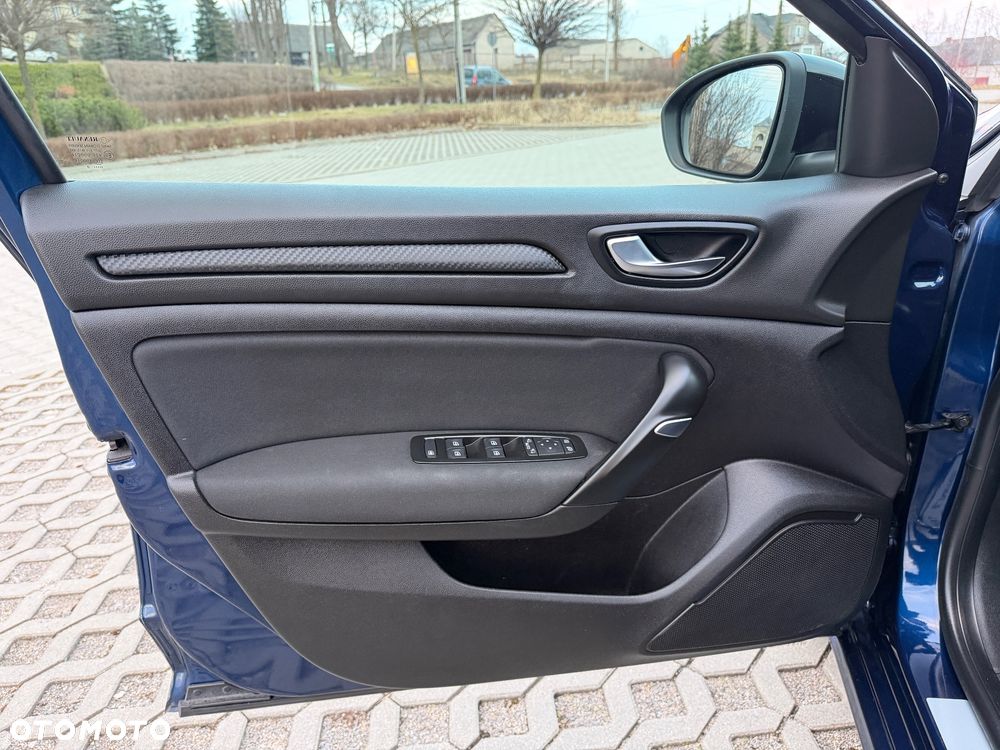 Renault Megane 1.5 Blue dCi Intens - 30