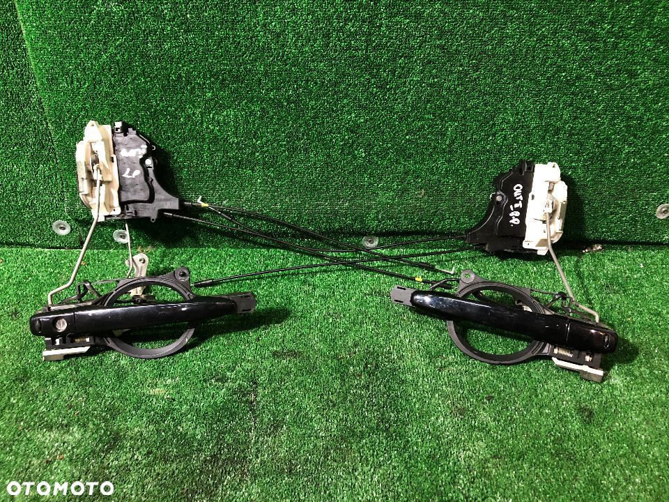 MITSUBISHI OUTLANDER II LIFT ZAMEK DRZWI PRAWY PRZÓD 5PIN EUROPA