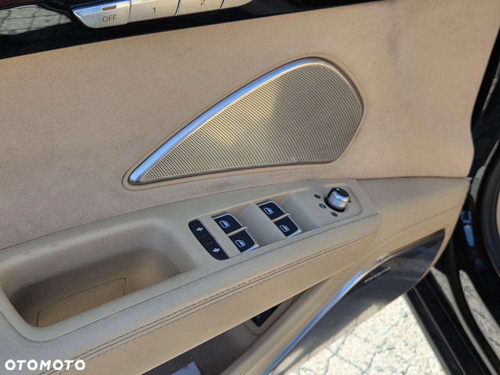 Audi A8 4.2 FSI Quattro tiptronic - 15