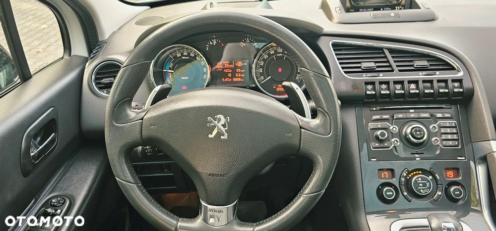 Peugeot 3008 2.0 HDi Premium+ - 40