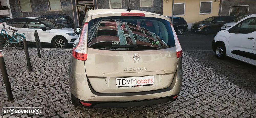 Renault Grand Scénic - 5