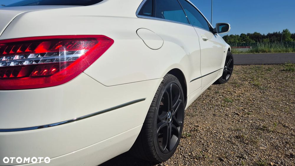 Mercedes-Benz Klasa E 350 CDI BlueEff - 6