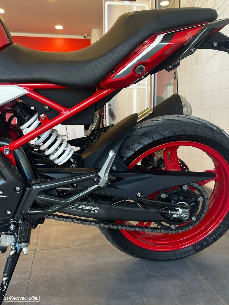 BMW G 310 R - 2