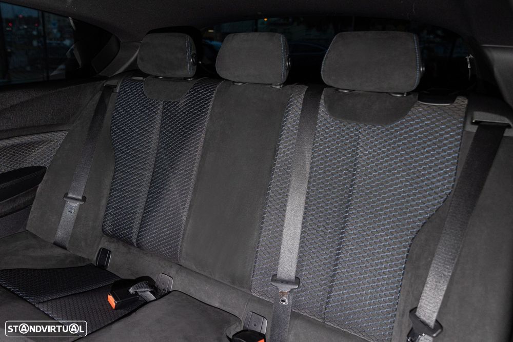 BMW 116 dA Pack M - 23