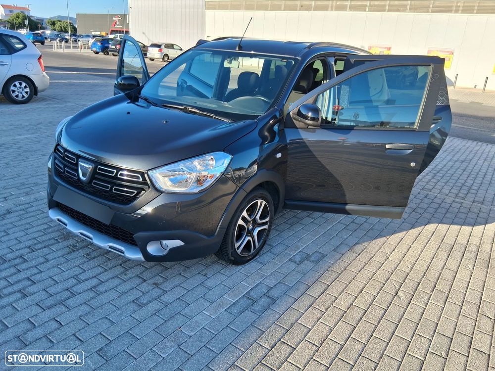 Dacia Lodgy 1.5 Blue dCi SL Go 7L - 11